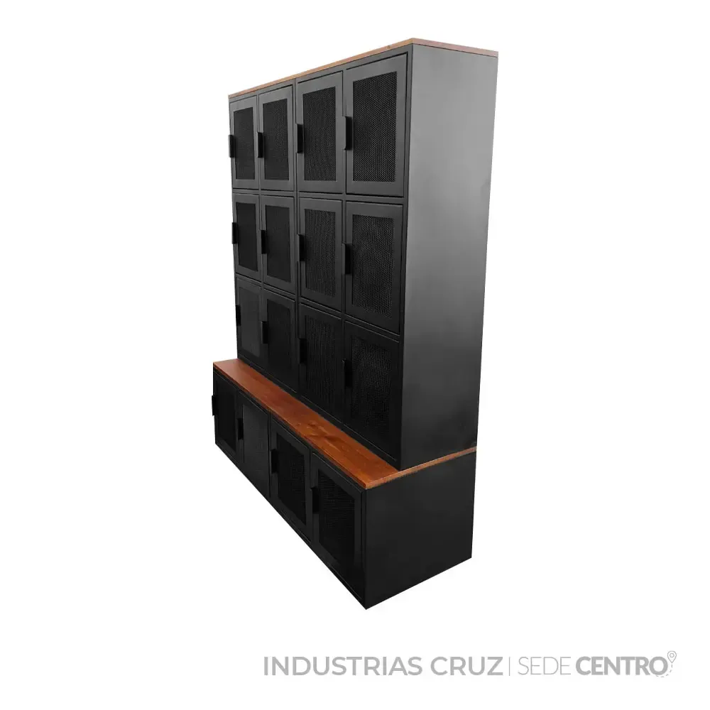 locker-con-puertas-en-malla.jpg.webp
