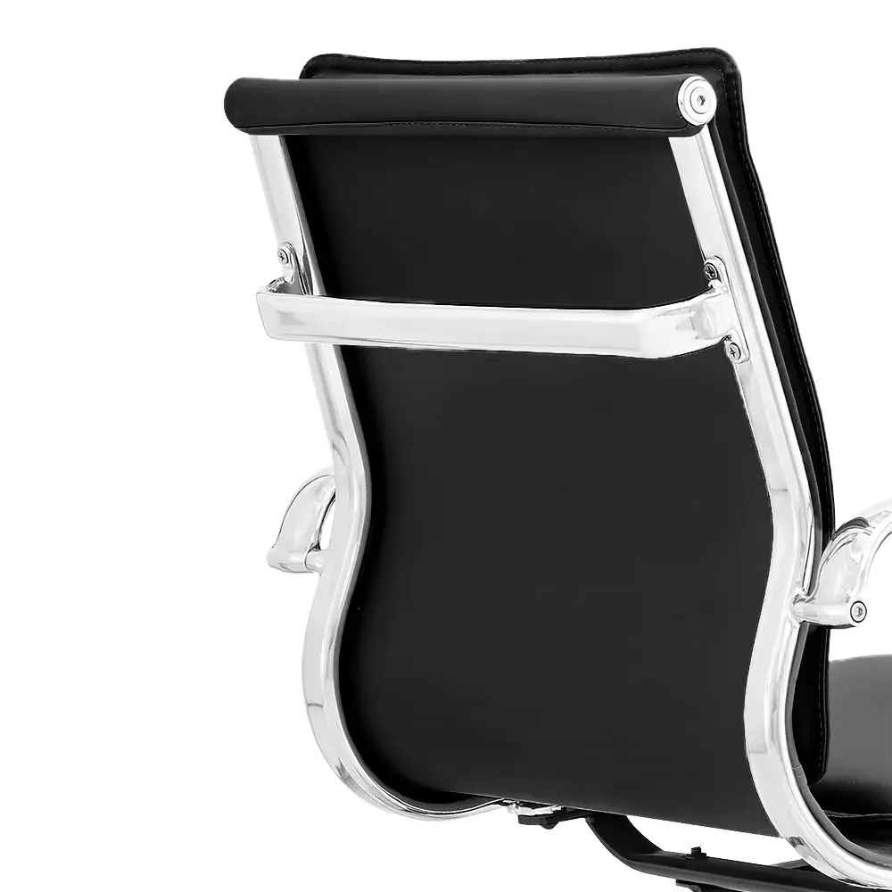 Silla Alemania interlocutora con estructura metálica y diseño ergonómico, ideal para oficina o salas de espera.